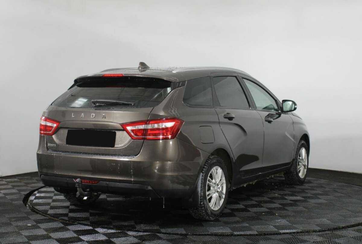 Lada (ВАЗ) Vesta SW, 2020 - фото №4