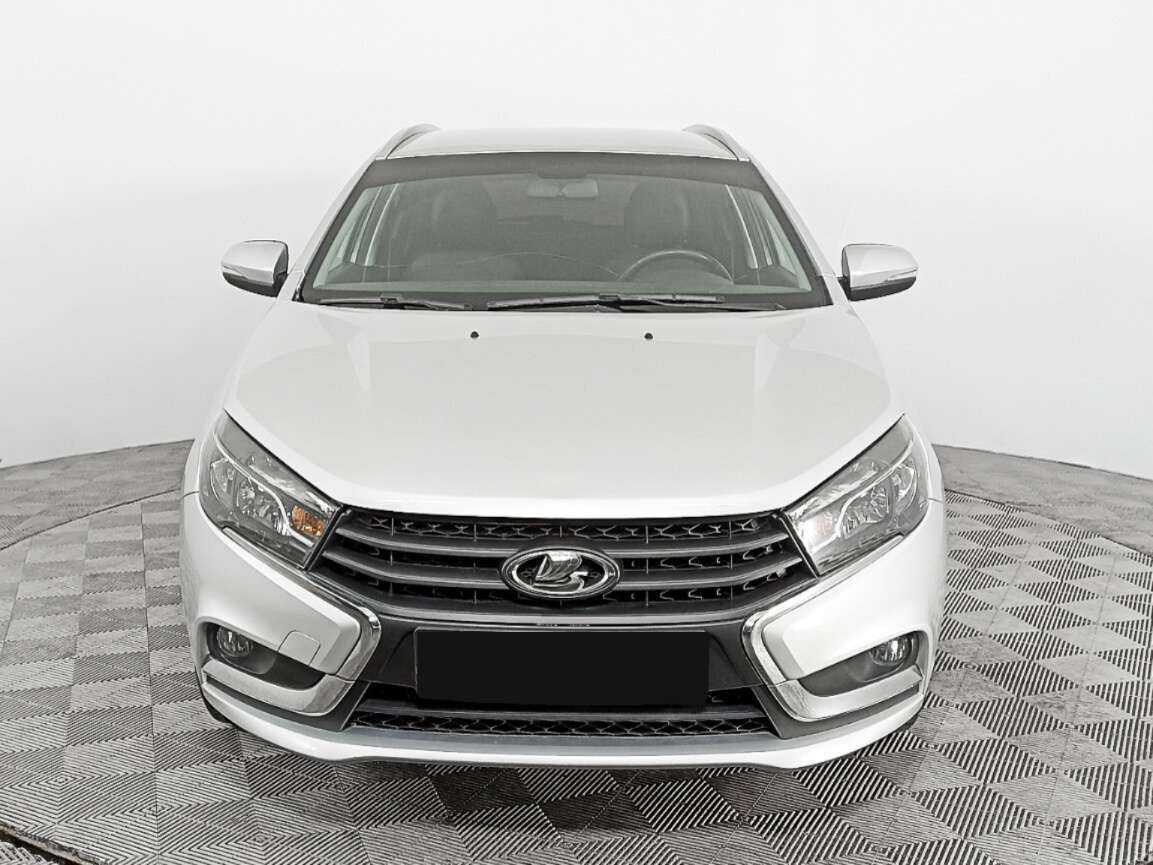 Lada (ВАЗ) Vesta SW, 2020 - фото №2
