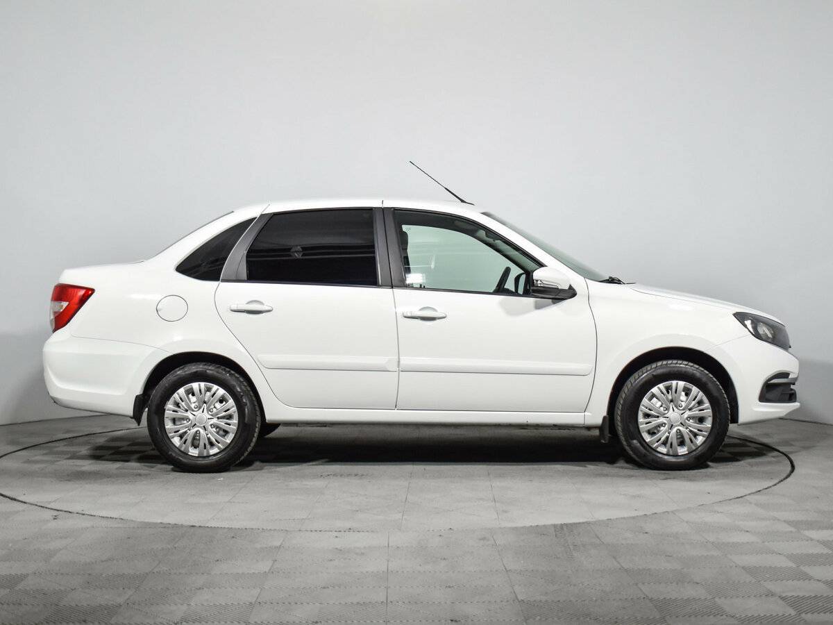 Lada (ВАЗ) Granta, 2020 - фото №4